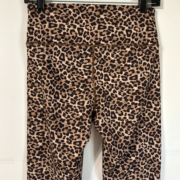 American Eagle The Everything High Rise Leggings Leopard Print Size M Long - Picture 8 of 12